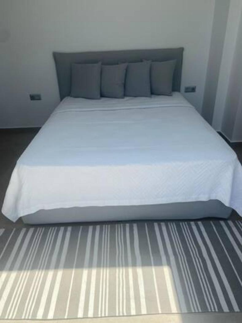 Elani New Luxury Villa Bagian luar foto